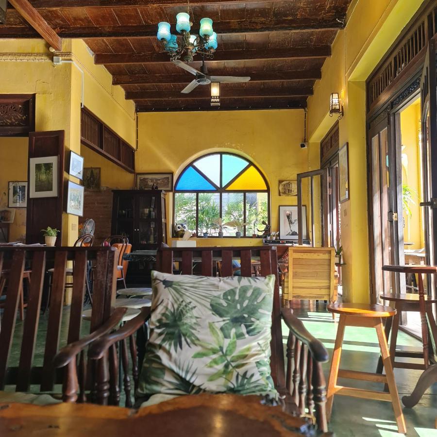 Sittisang Heritage House 1920 Канчанабури Екстериор снимка